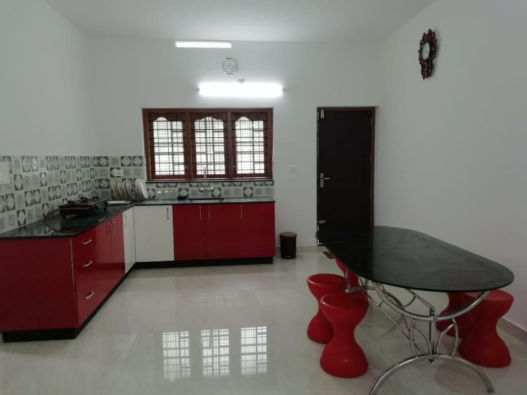 Nandana's Residency Apartment Munnar Bagian luar foto